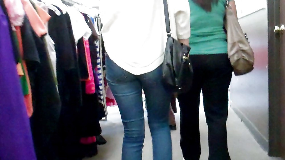 Beautiful girls butts & ass in jeans  #7562582