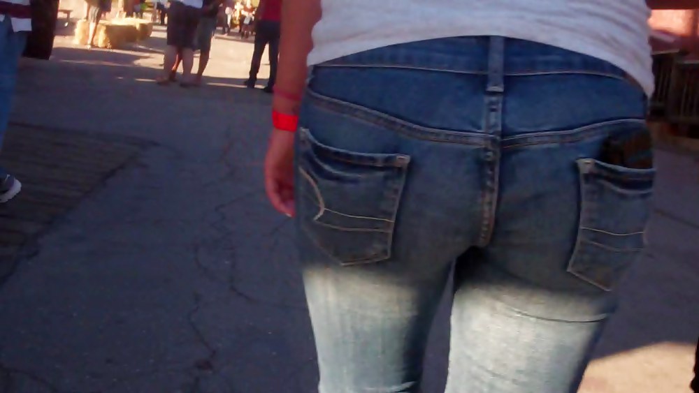 Beautiful girls butts & ass in jeans  #7563092