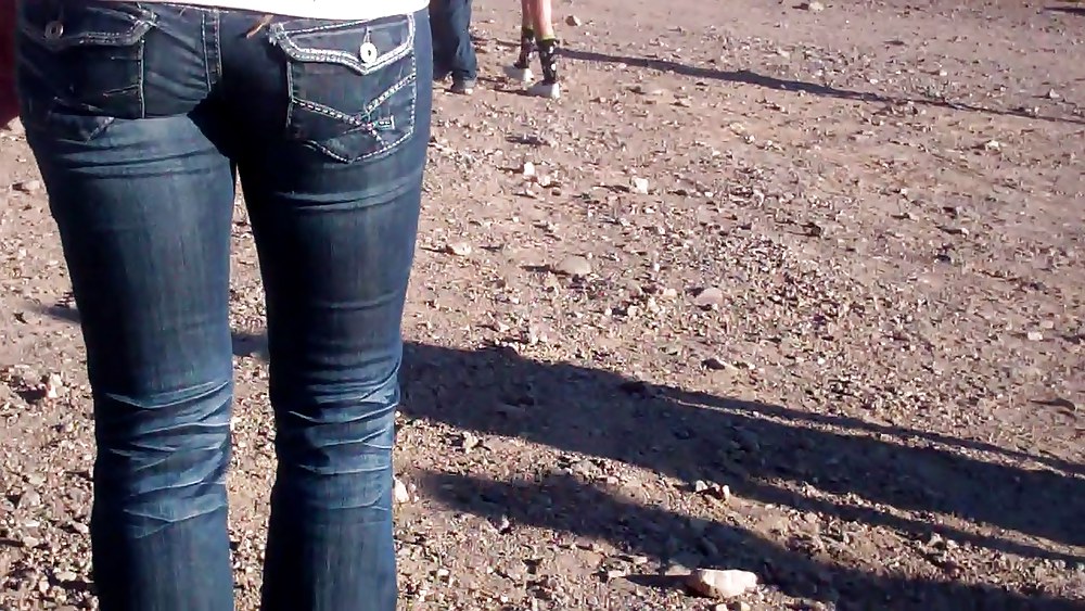 Beautiful girls butts & ass in jeans  #7563230