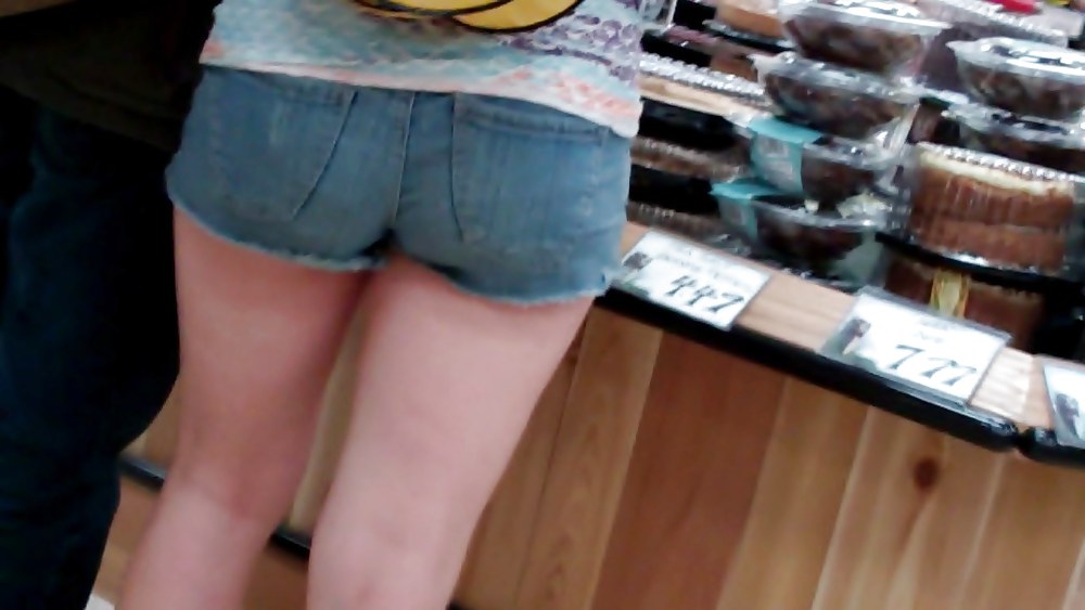 Beautiful girls butts & ass in jeans  #7563655