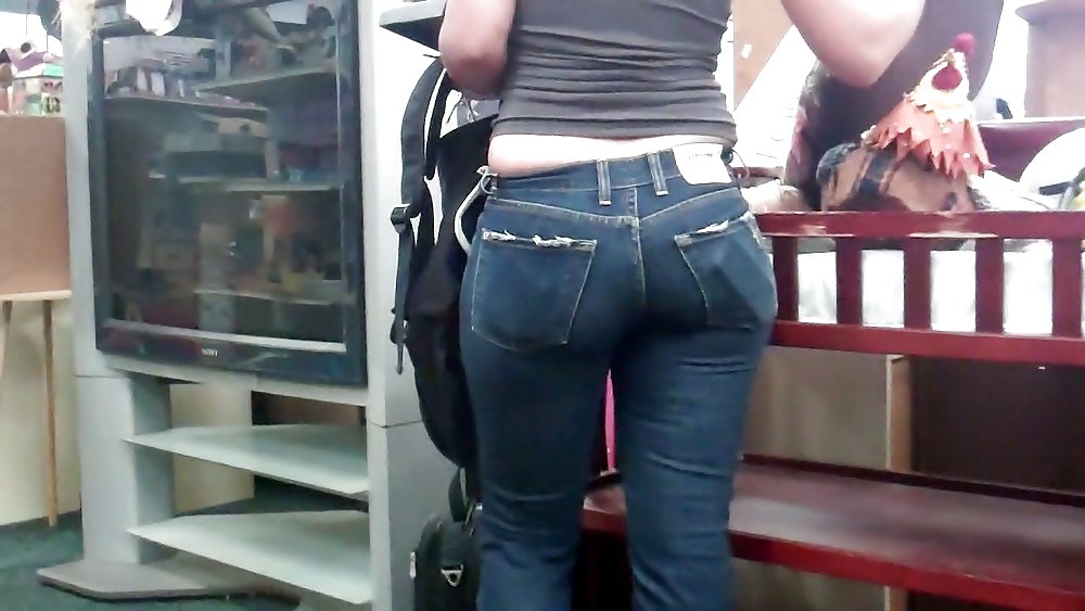 Schöne Mädchen Stummel & Arsch In Jeans #7563706