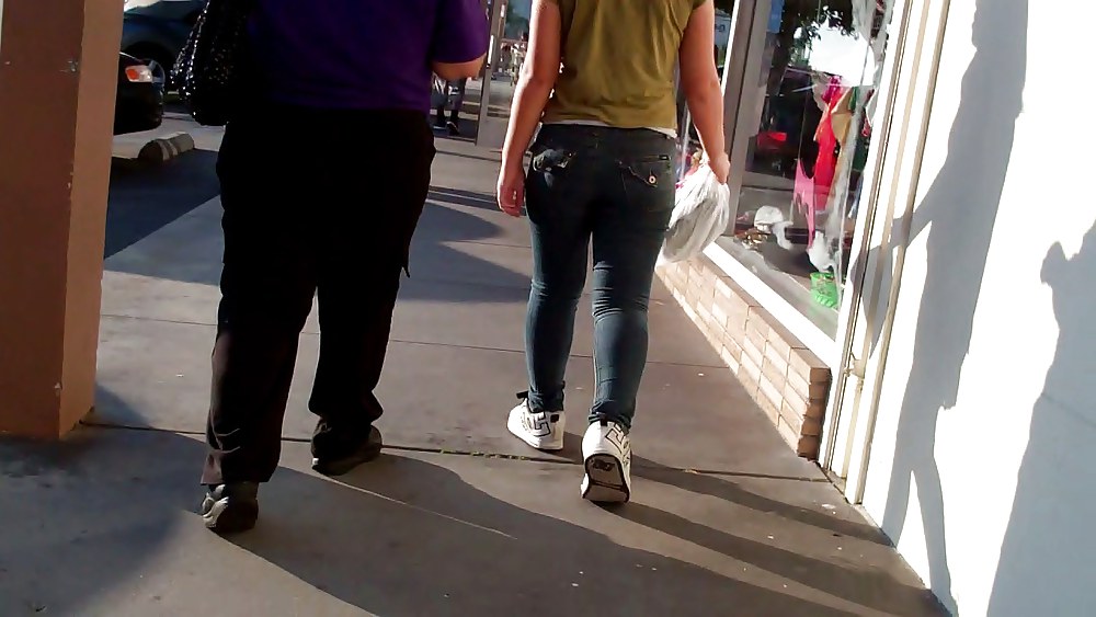 Beautiful girls butts & ass in jeans  #7564262
