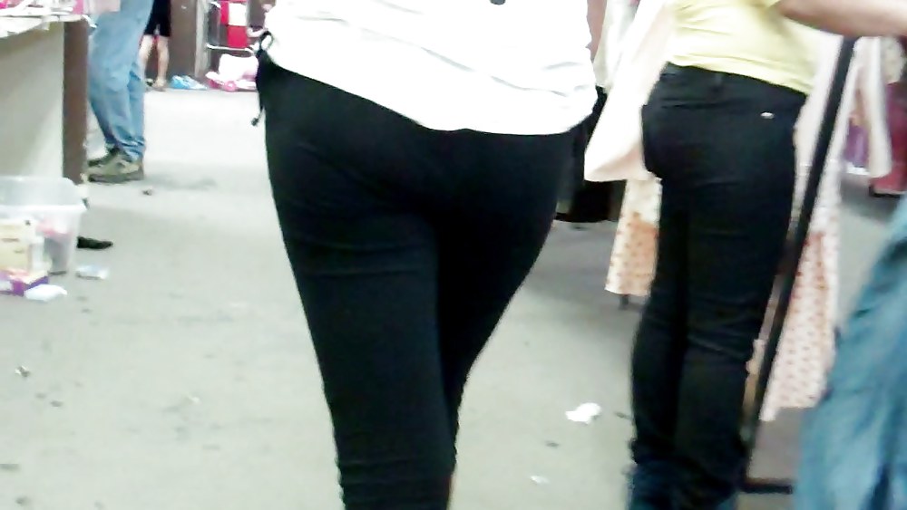 Beautiful girls butts & ass in jeans  #7564515
