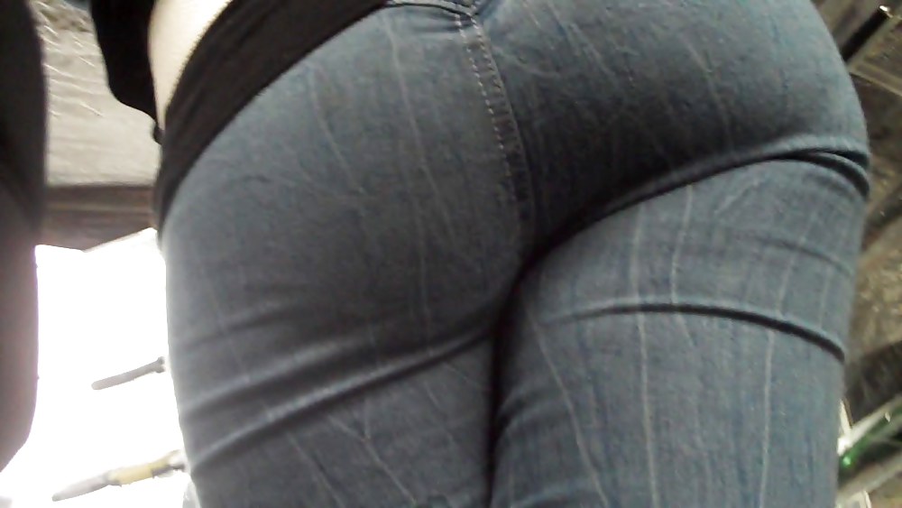 Beautiful girls butts & ass in jeans  #7566117