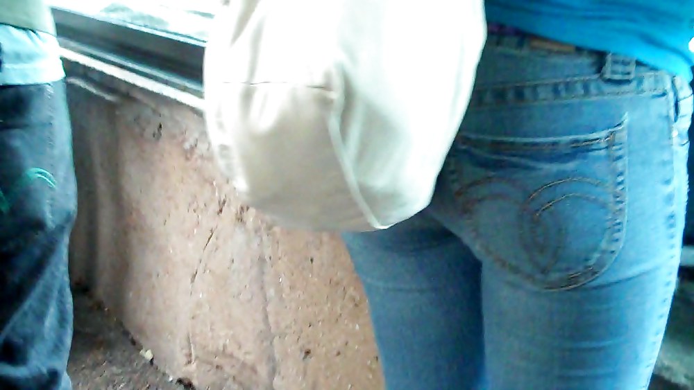 Beautiful girls butts & ass in jeans  #7566519