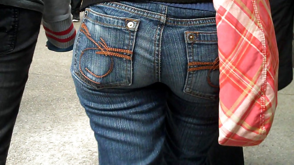 Beautiful girls butts & ass in jeans  #7566601