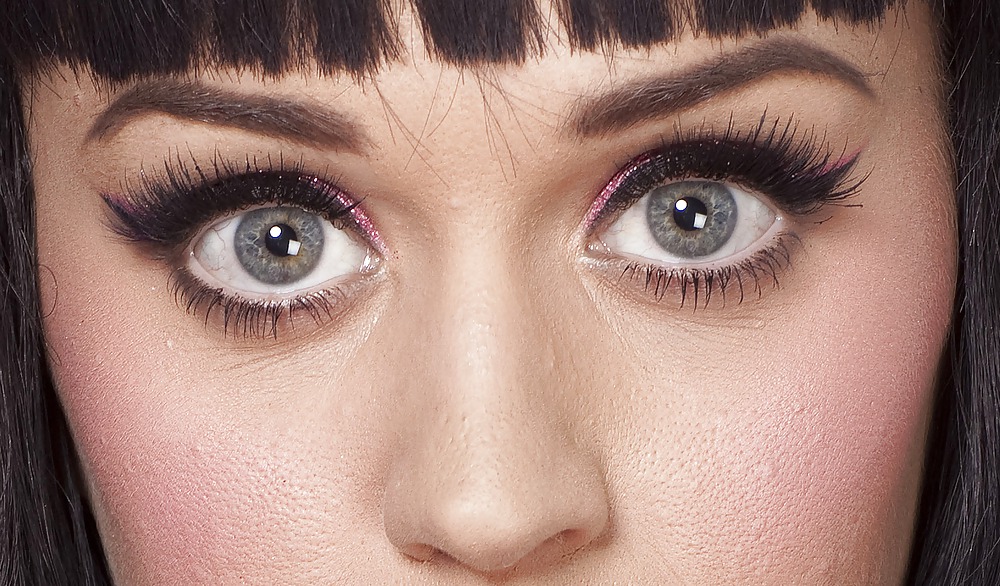 Celebrity eyes #17335361