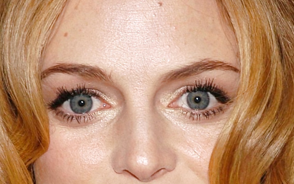 Celebrity eyes #17337320