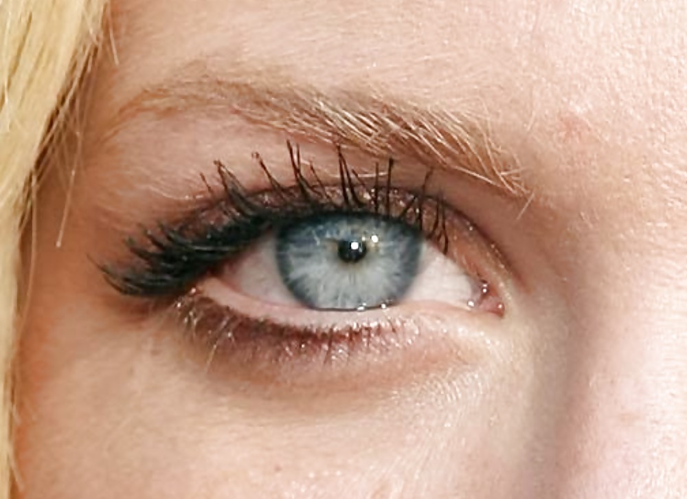 Yeux De Célébrités #17337698