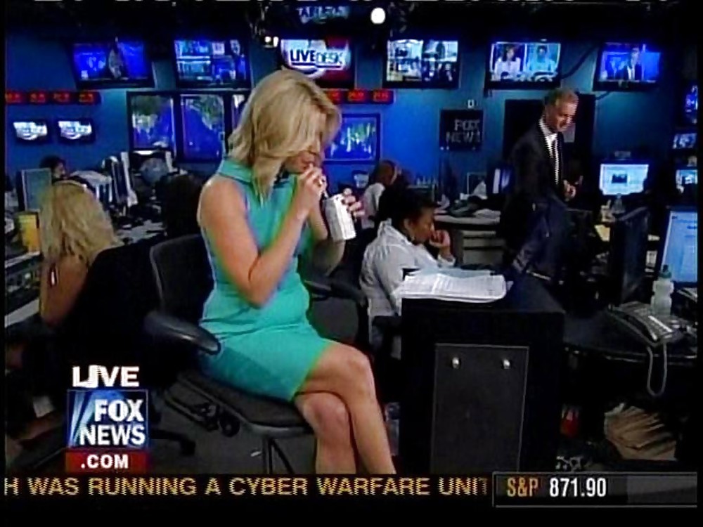 Lassen Sie Uns Wichsen über ... Martha Maccallum (Fox News) #16575618