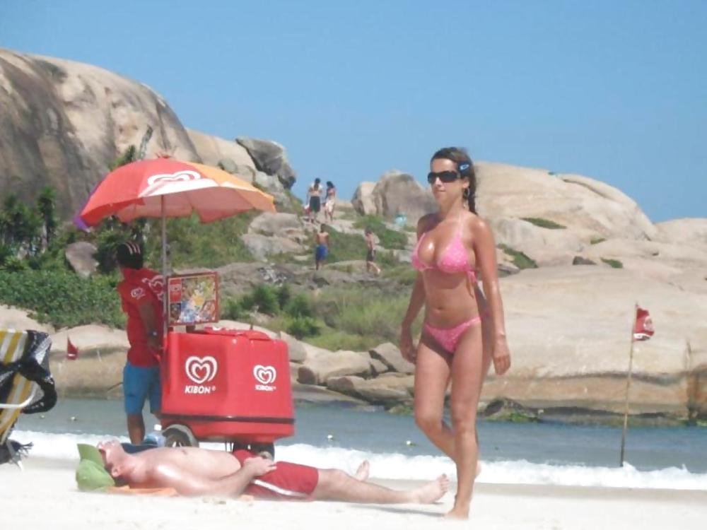 Lo mejor de las chicas en bikini 14
 #2022170