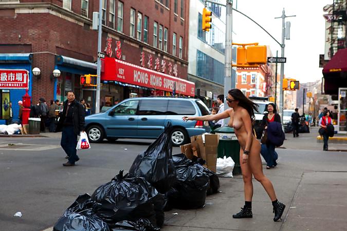Nude Tour in NYC Streets by TROC #10172788