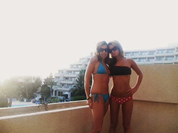 イギリスのfb sluts want your dirty comment
 #16224187