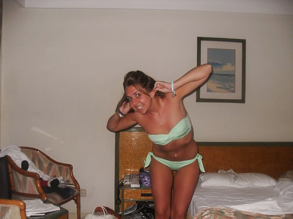 イギリスのfb sluts want your dirty comment
 #16224207