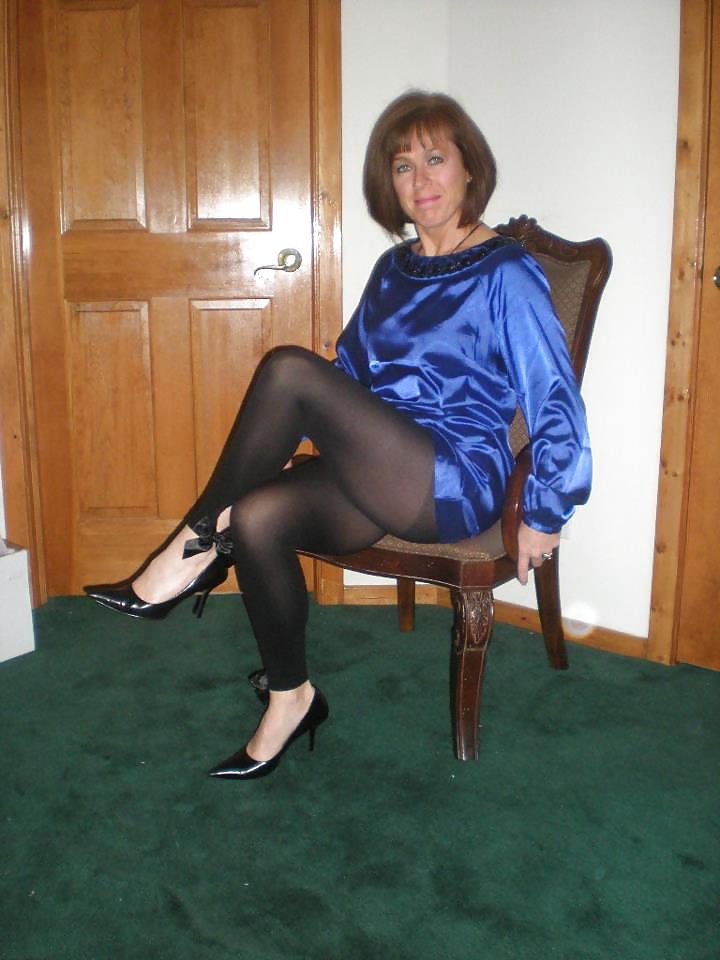 Outdated Pantyhosed Milfs #9582471