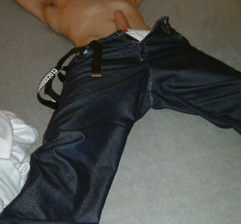 Ich mit meiner webcam bilder auf  Bett von mir mein schwanz  #9975463