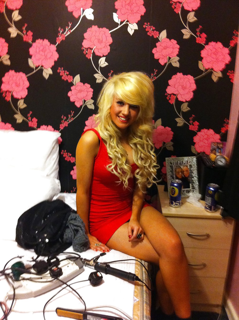 HOT BLONDE TEEN NICOLE #19453532