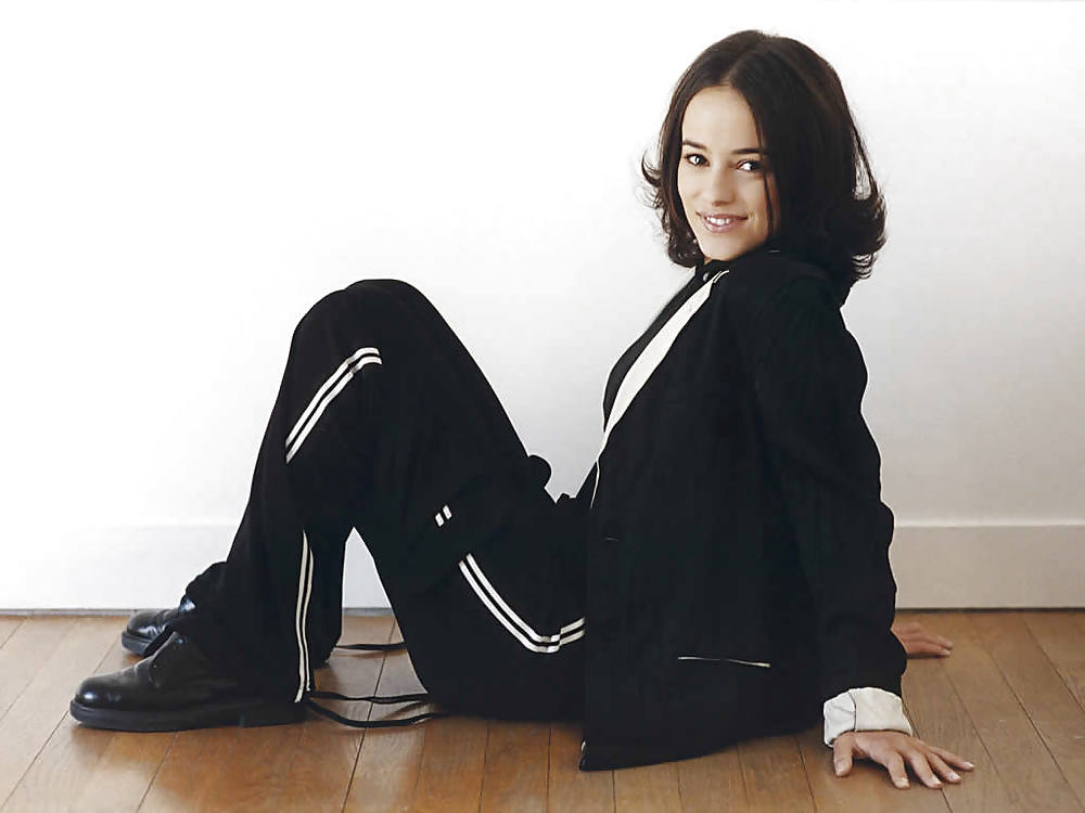Alizee photo collection #4560935