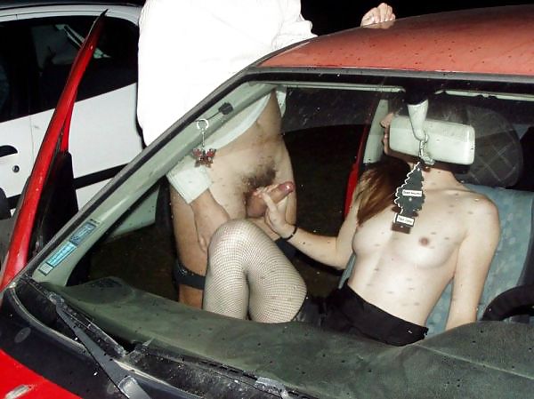 Aquí quiero aparcar mi coche
 #16653736