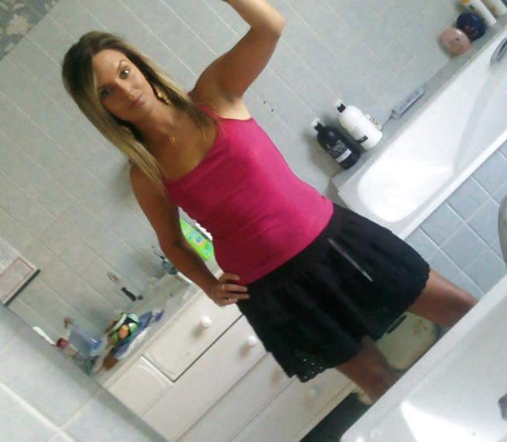 Amatrice habillees et horny 05 #9597417