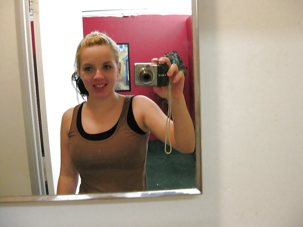 Amatrice habillees et horny 05 #9597445