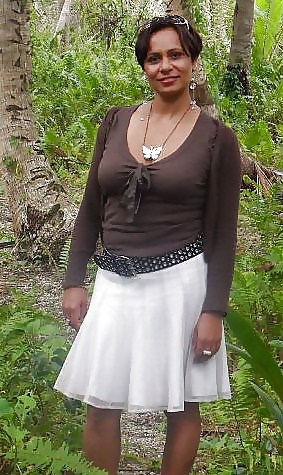 Amatrice habillees et horny 05 #9597572