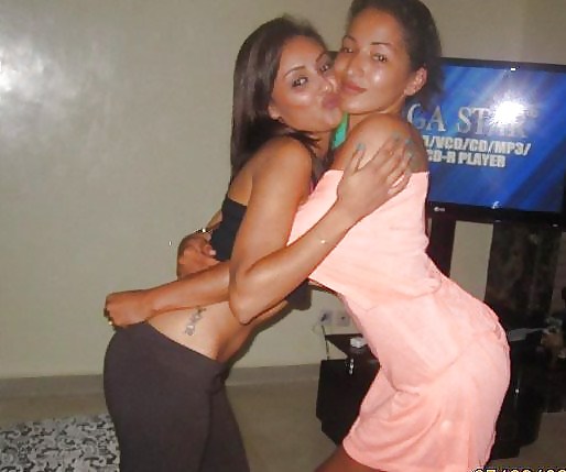 Amatrice habillees et horny 05 #9597581