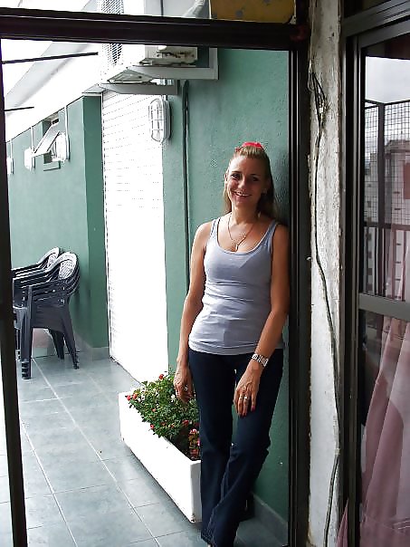 Amatrice habillees et horny 05 #9597600