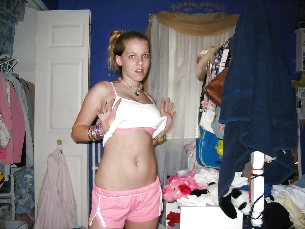 Amatrice habillees et horny 05 #9597674