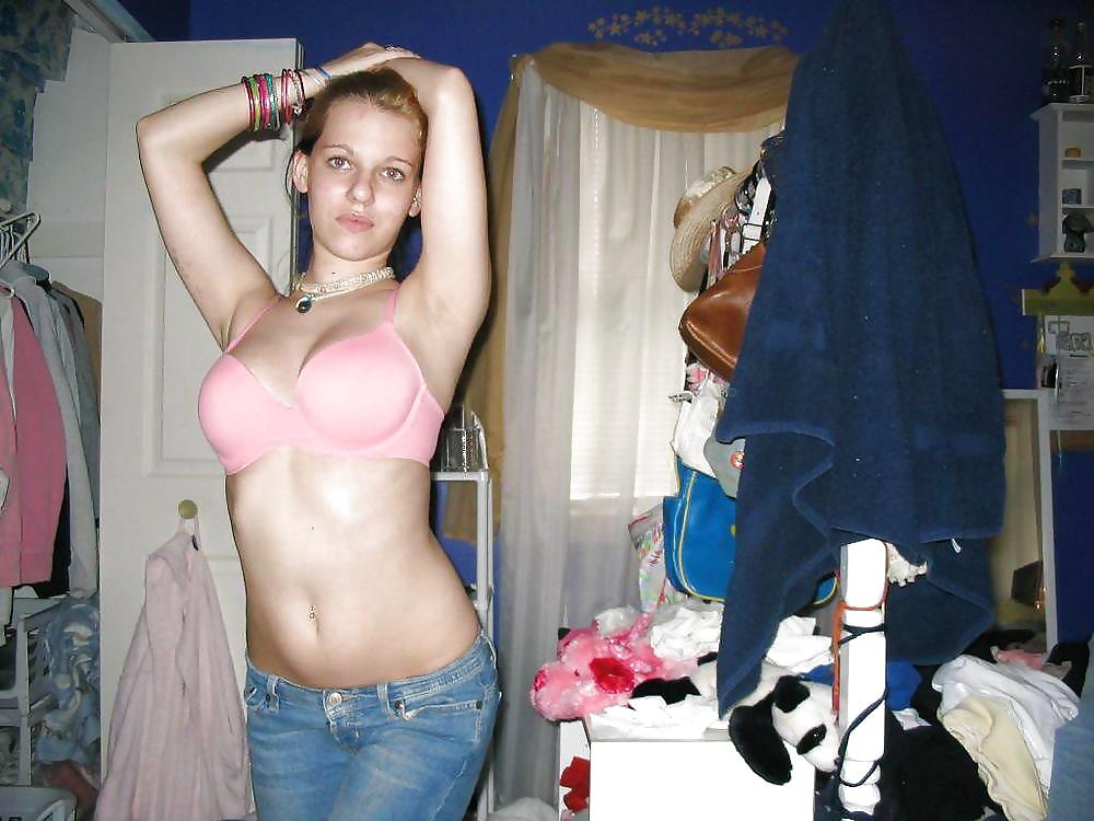 Amatrice habillees et horny 05 #9597701