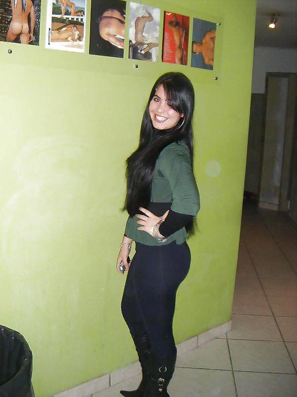 Amatrice habillees et horny 05 #9597717