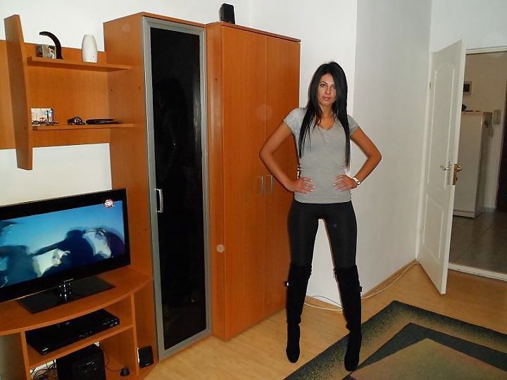 Invite Your Friends to Play #9303881