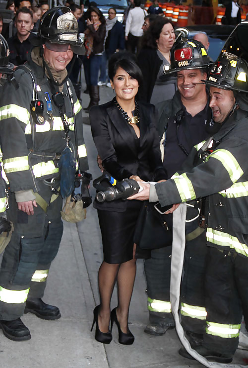 Salma Hayek in black. #11995662