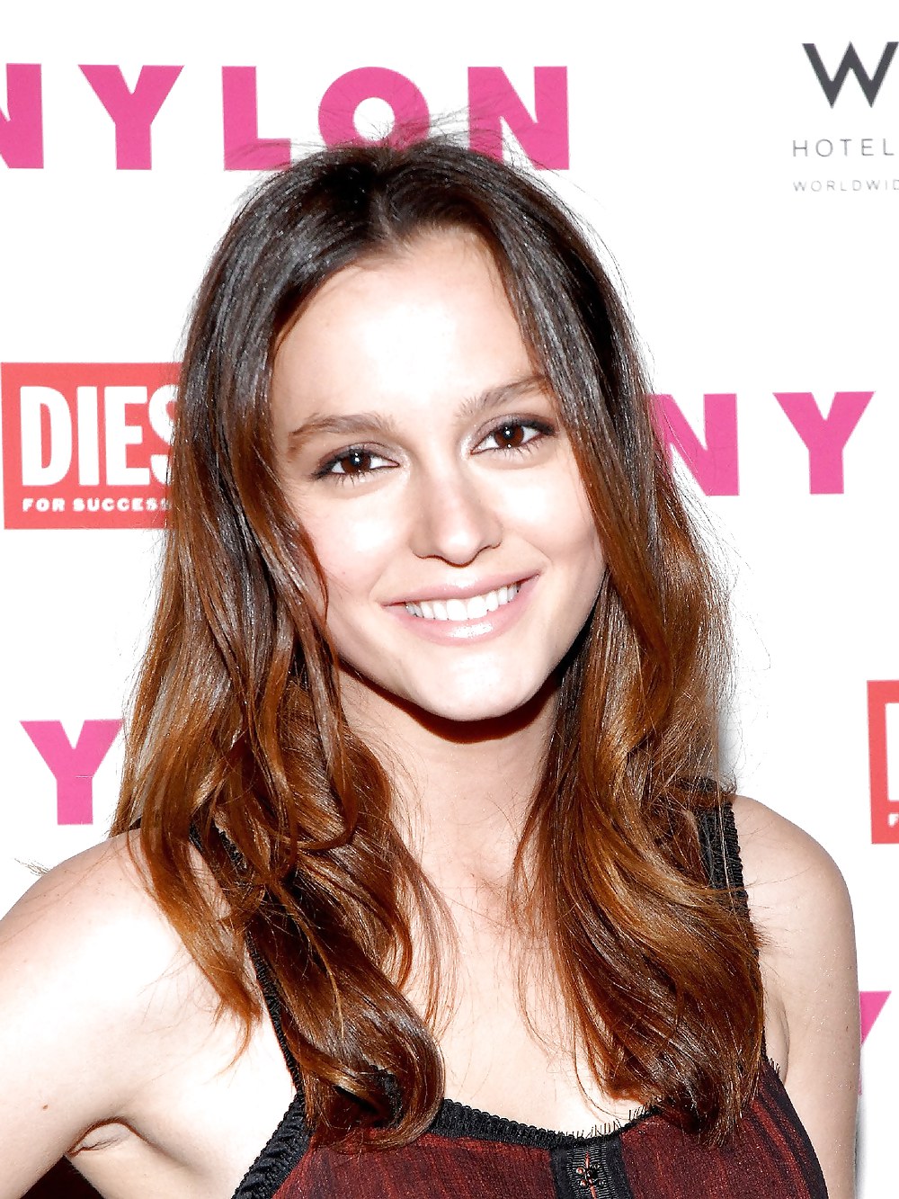 Leighton meester mega collezione 
 #955395