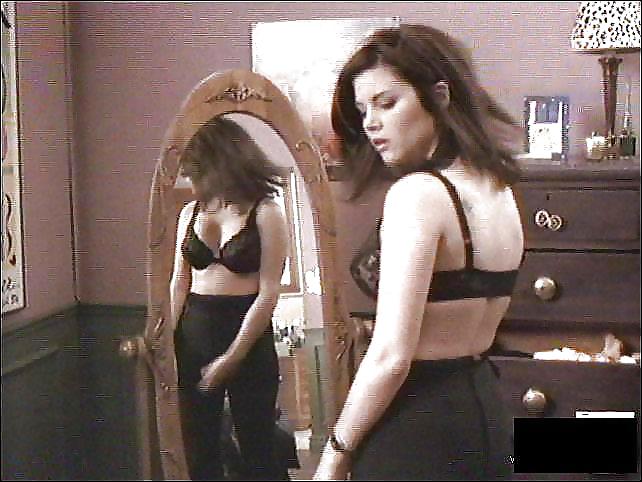 Tiffani ambra thiessen
 #5347323