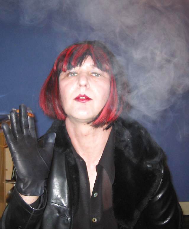 Patsy Damsel leather smoke slut #5495045