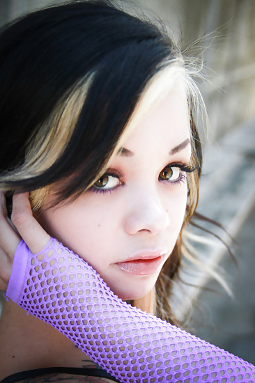 シドニー モアパーク 18歳 
 #5679664