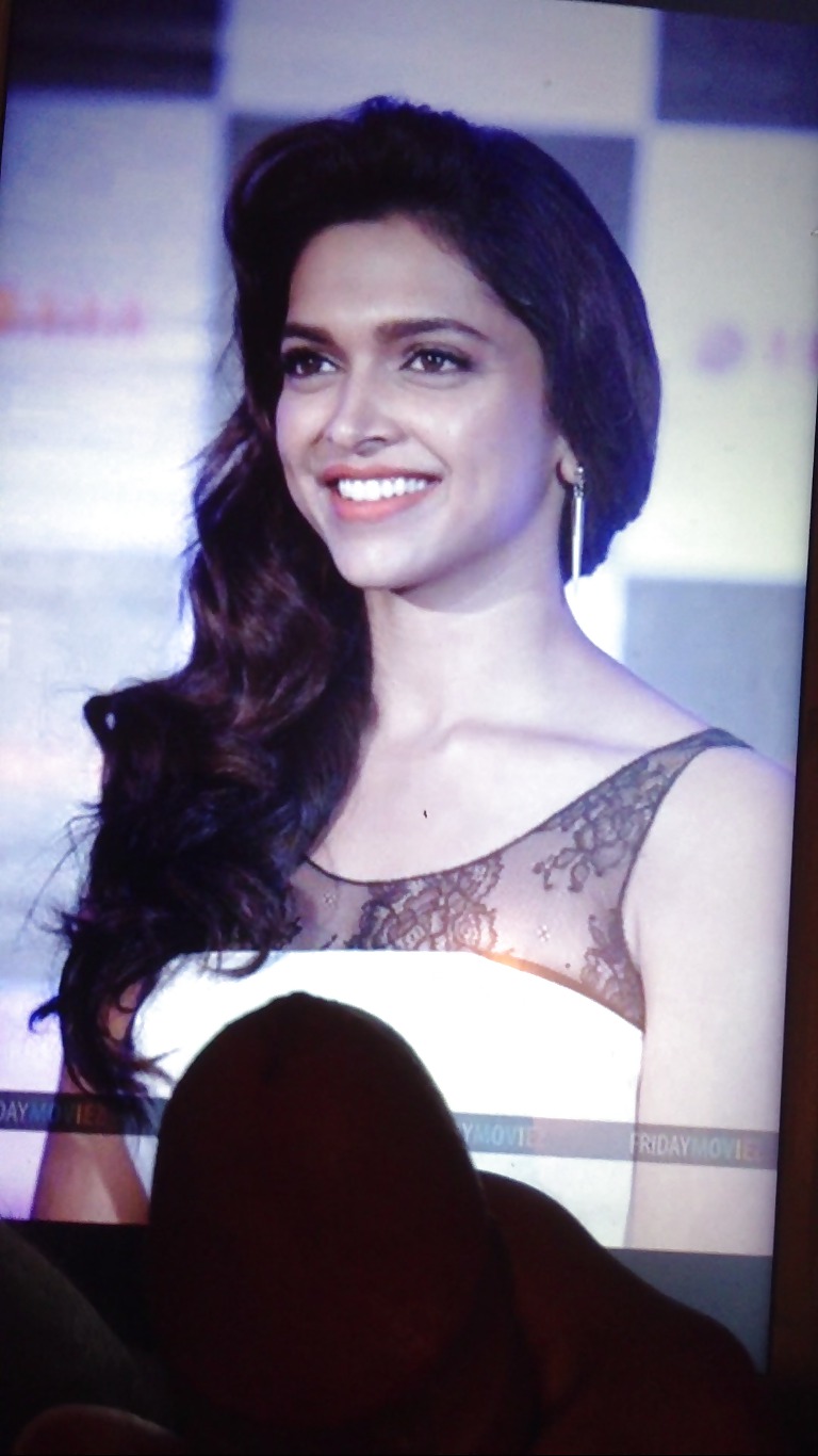 Sex goddess Deepika Padukone cummed!!!   #21650891