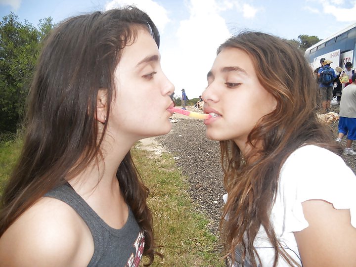 Israel facebook
 #9524196