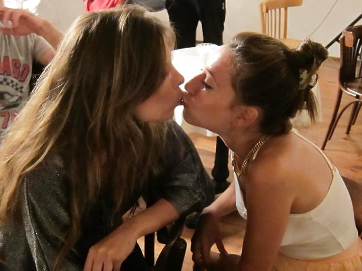 Israel facebook
 #9524355