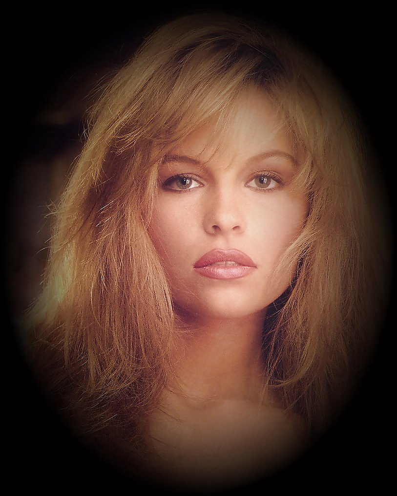 Pamela anderson #9984520