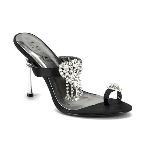 Sexual zapatos de las mujeres
 #13670208