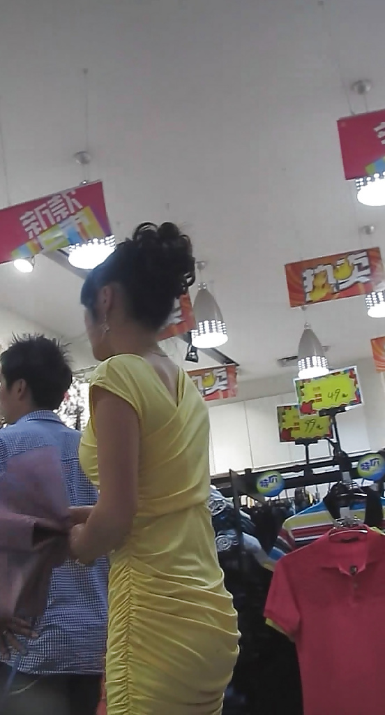 Pretty chinese girl in public #21277411