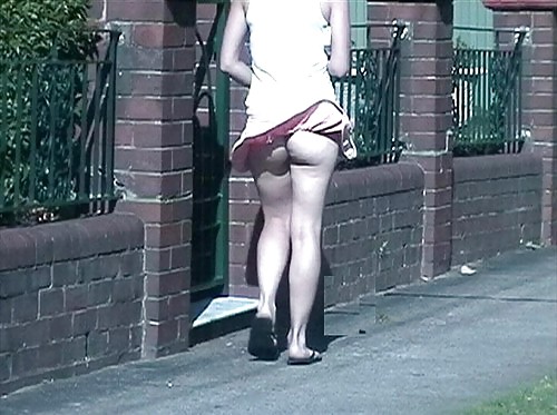 Upskirts, Ohne Höschen In Der Öffentlichkeit Oder Zu Hause ... #18290571