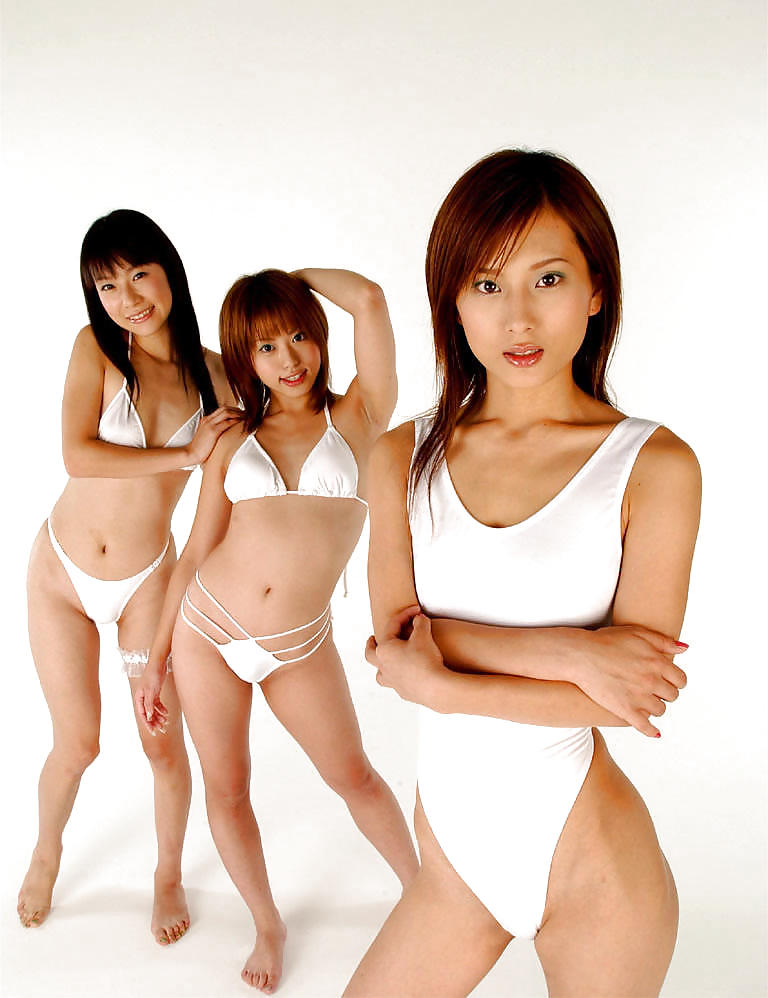 Traje de baño japonés chicas iv
 #914633