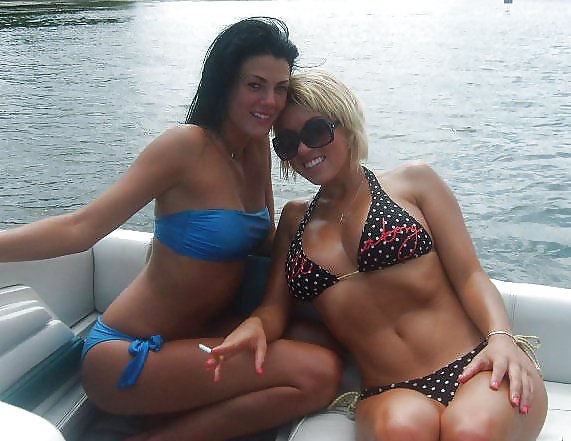Bikinili Kizlar #3578470