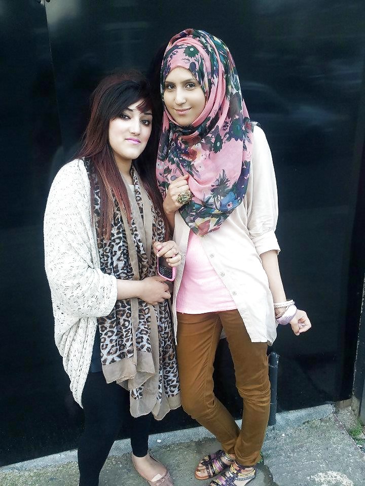 Sobia Ali 21 Jahre Alt Hijabi #16533351