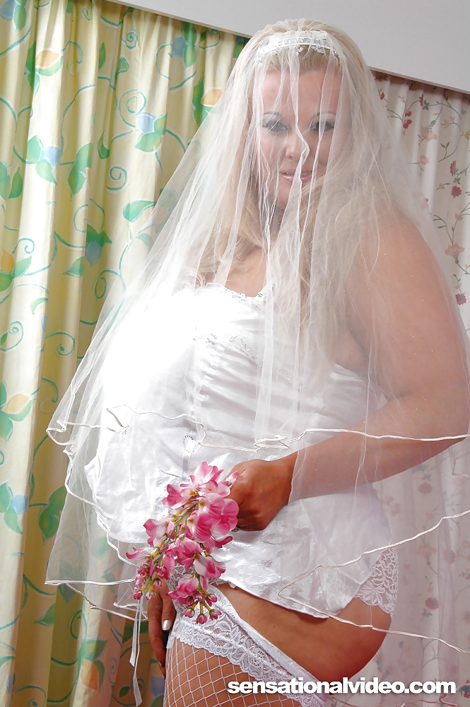 Stunning goddess bride kirstin #14637420