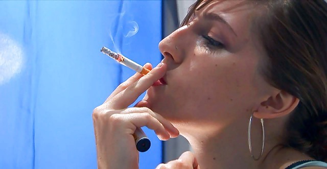 Glamour smoking: patricia
 #19811475
