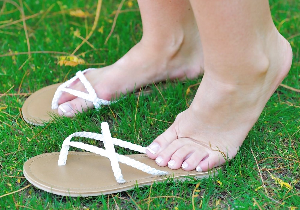 Sizzling taking a look toes #9665191